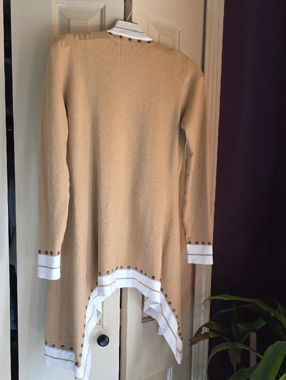 Boston Proper Camel and Cream Open Front Cardigan with Stud Detail - Picture 4 of 4